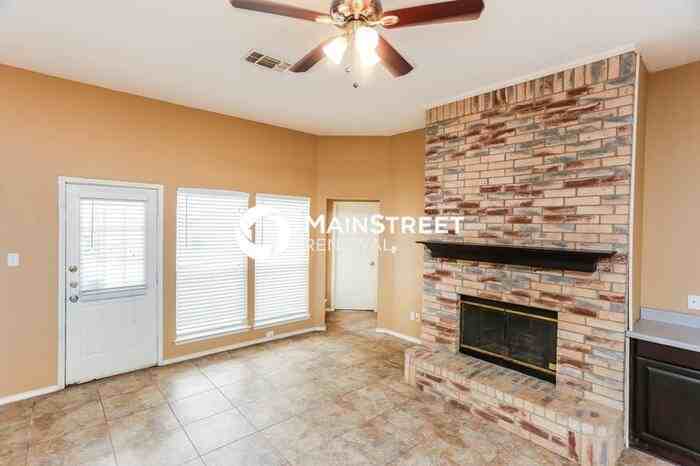 443 Kimmel Dr - Photo 6 of 17