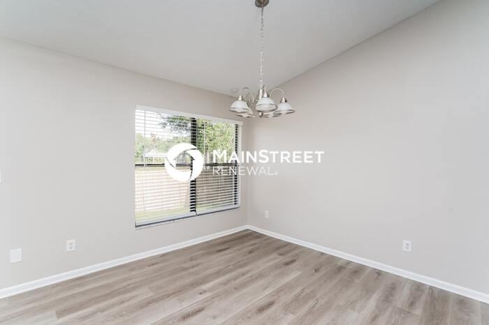 1720 Pintail Ct - Photo 4 of 16