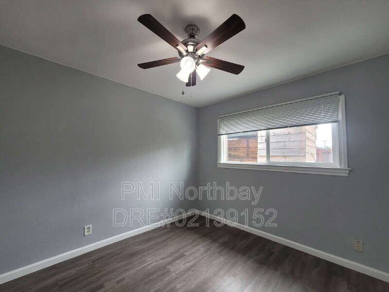 1500 Monroe St - Photo 5 of 12
