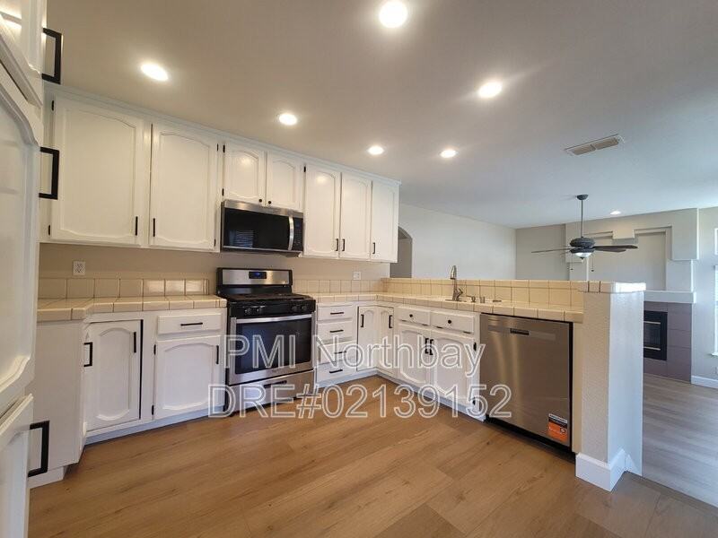 167 Harvest Dr - Photo 6 of 18
