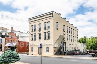 22 W Wolfe St - Photo 1 of 1
