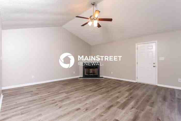 118 Serenity Dr - Photo 4 of 16