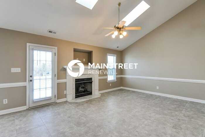 125 Longhorn Dr - Photo 2 of 15