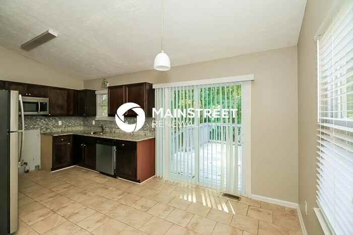 400 Doe Ct - Photo 7 of 22