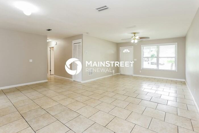10817 Dulawan Dr - Photo 4 of 16