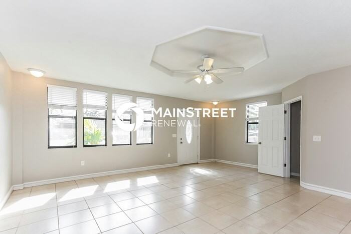 3108 Johns Pkwy - Photo 2 of 16