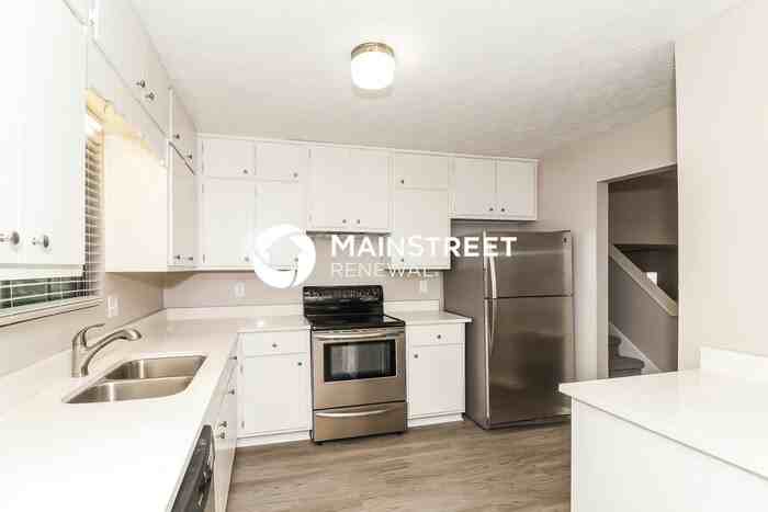 3768 Berdon Ln - Photo 7 of 17