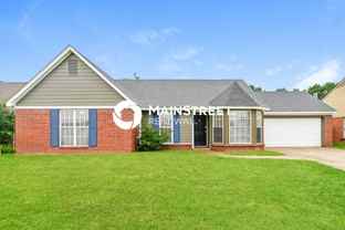 10676 Oak Cir N - Photo 1 of 1