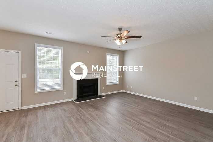 6878 Lakefield Forrest Dr - Photo 5 of 17