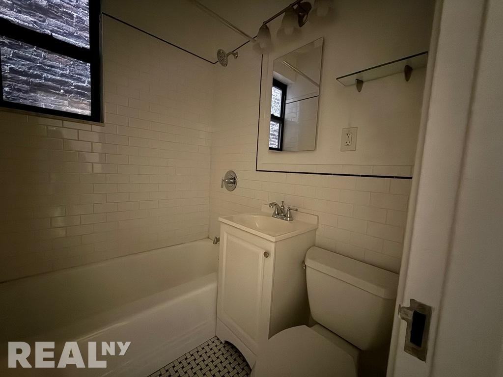 E 82nd St #2C - Photo 6 of 6