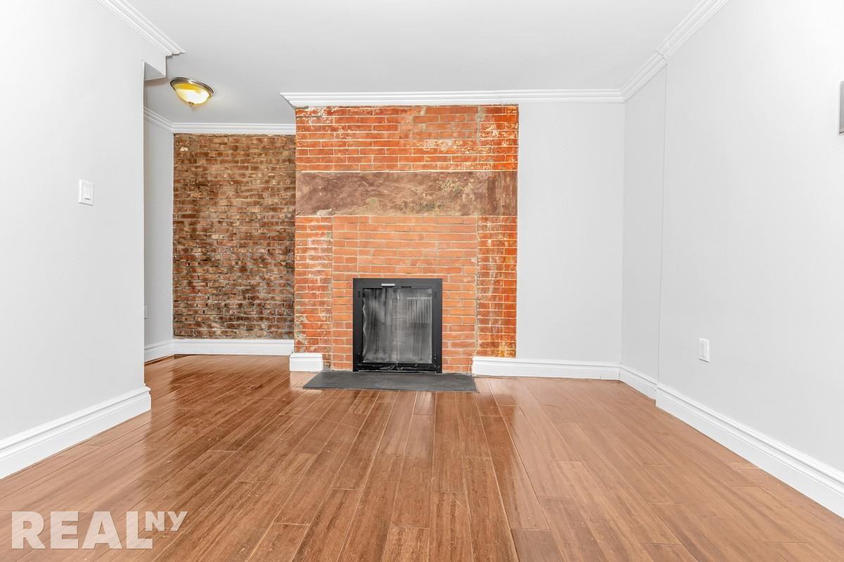 Hudson St #2 - Photo 3 of 4