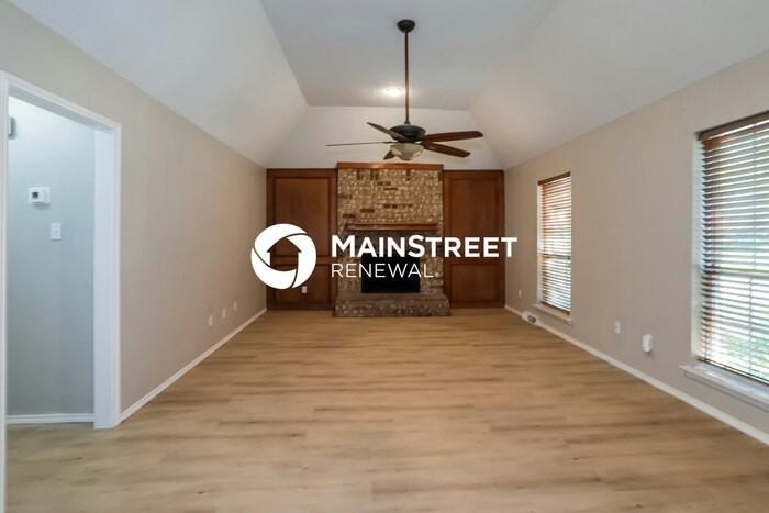 5109 Oak Springs Dr - Photo 3 of 16