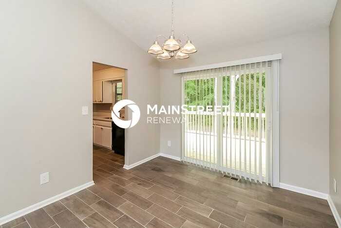335 Renee Dawn Ct - Photo 5 of 17