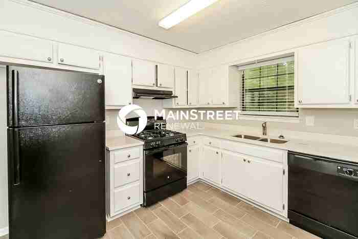 335 Renee Dawn Ct - Photo 6 of 17