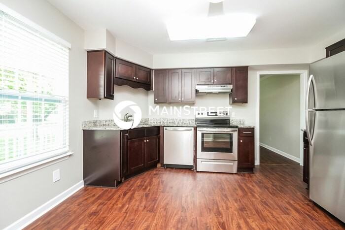 120 Constitution Ave - Photo 7 of 17