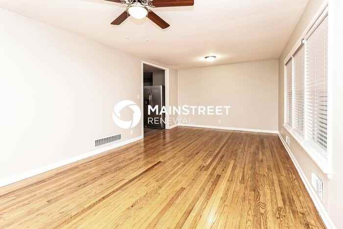 403 Wright Ave - Photo 5 of 17