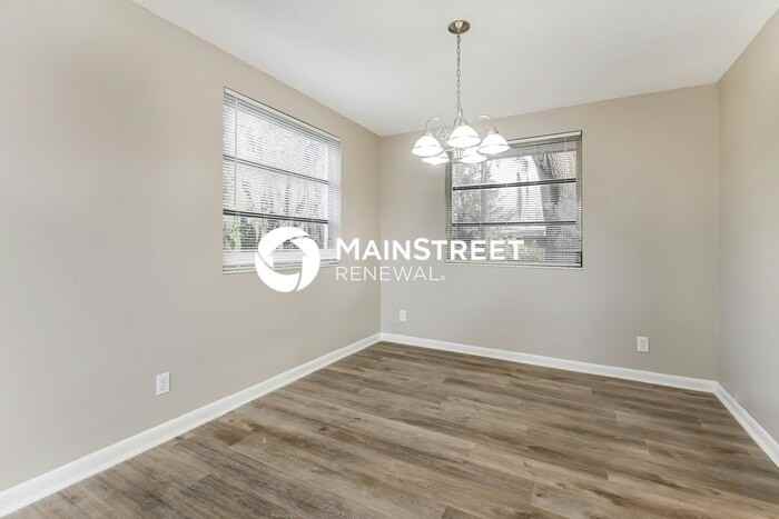 5563 Primrose Ln - Photo 6 of 17