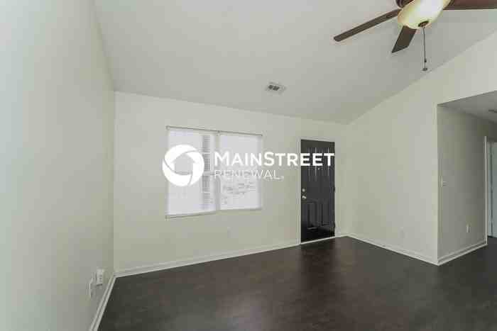 2200 Blue Hampton Ln - Photo 4 of 14