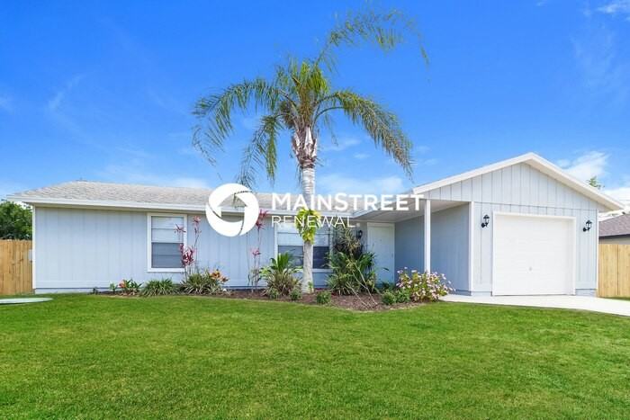 686 Sw Violet Ave - Photo 4 of 16