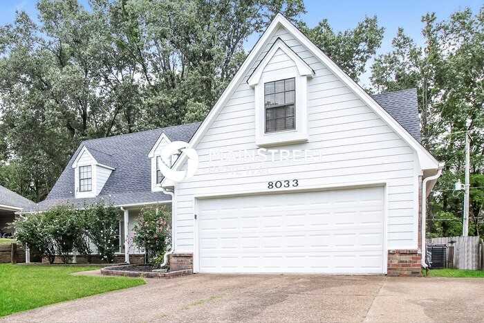 8033 Norwich Dr - Photo 2 of 17