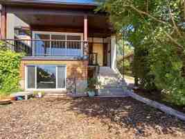 featured image of 617 E 8th Ave
