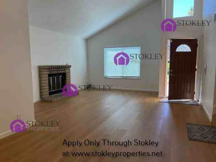 2245 Highcliff Ct - Photo 5 of 27