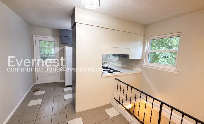 19 Johnson Blvd - Photo 6 of 18