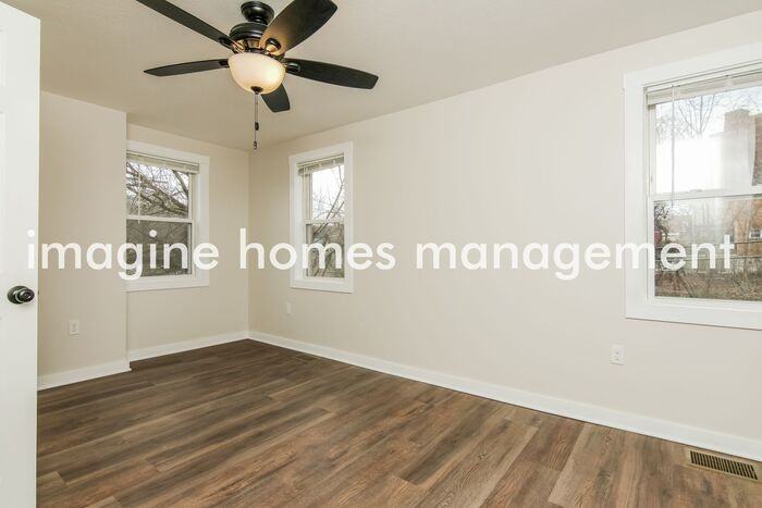 129 Haberman Ave - Photo 7 of 17