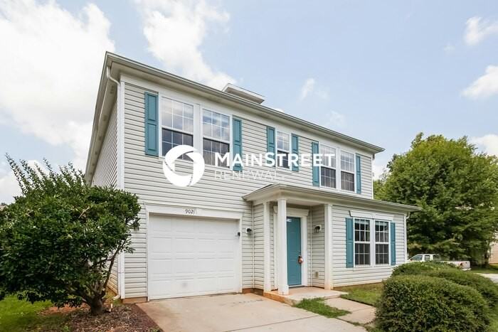 9021 Red Clay Ln - Photo 4 of 17