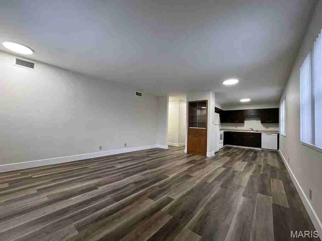 1717 Saint Andrews Dr #2 - Photo 2 of 10