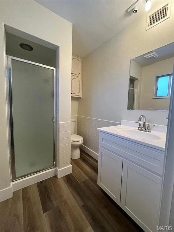 1717 Saint Andrews Dr #2 - Photo 4 of 10