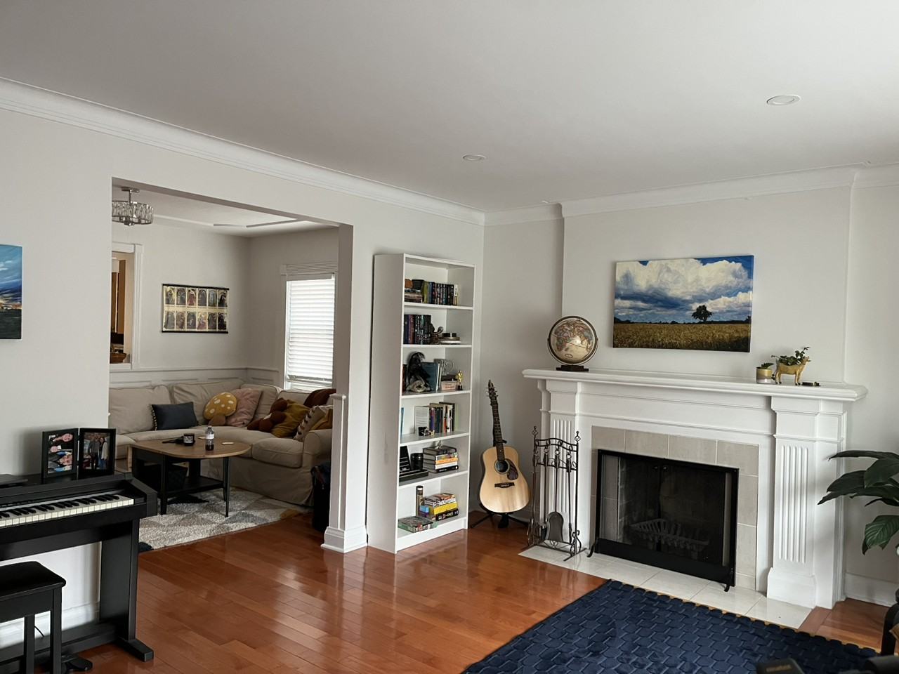 1691 Bathurst St - Photo 2 of 9