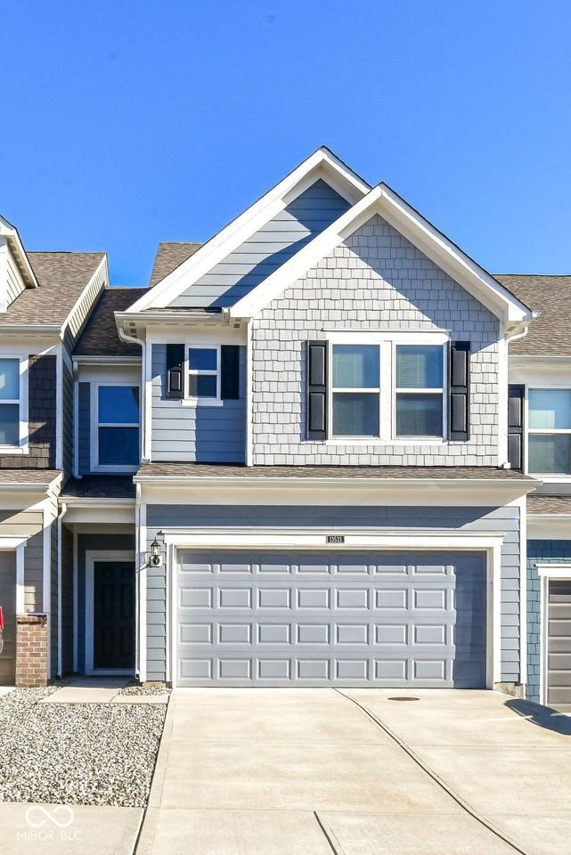 13533 Dewpoint Ln - Photo 3 of 33