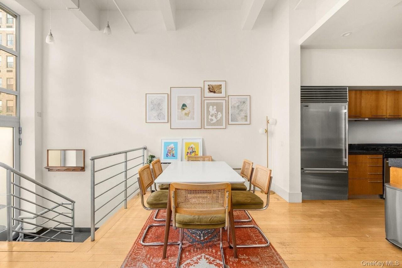 55 Berry St #1B - Photo 3 of 11