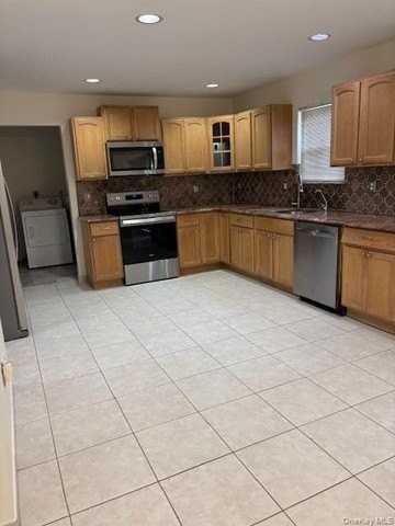 139 N Coleman Rd - Photo 4 of 19