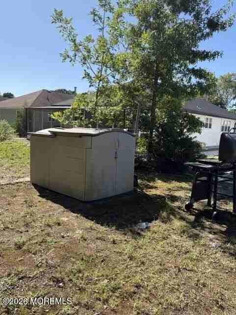 2173 Mount Hood Ln - Photo 5 of 15