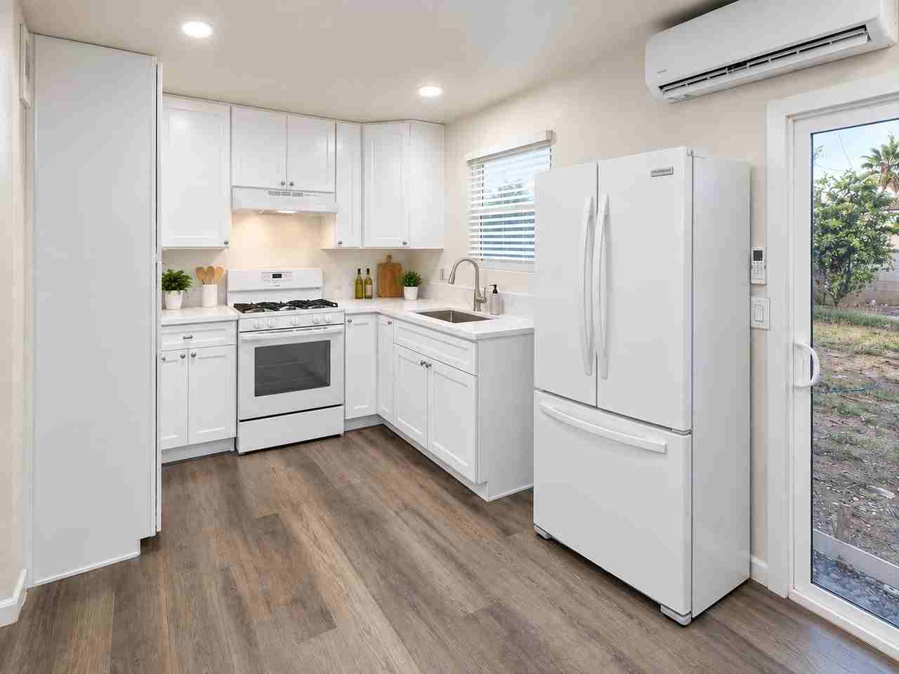 1084 Circle City Dr #A - Photo 6 of 7