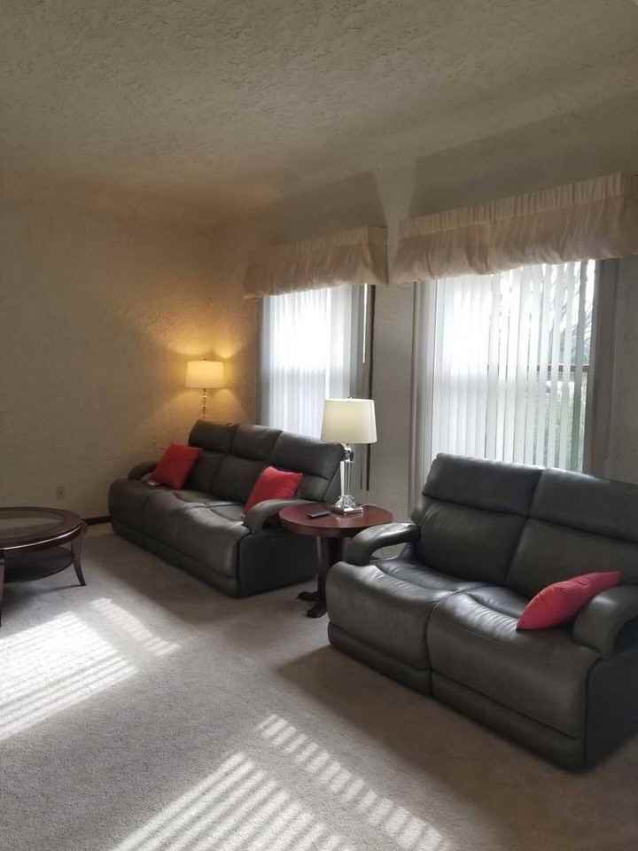 952 Norwood Ct - Photo 4 of 19
