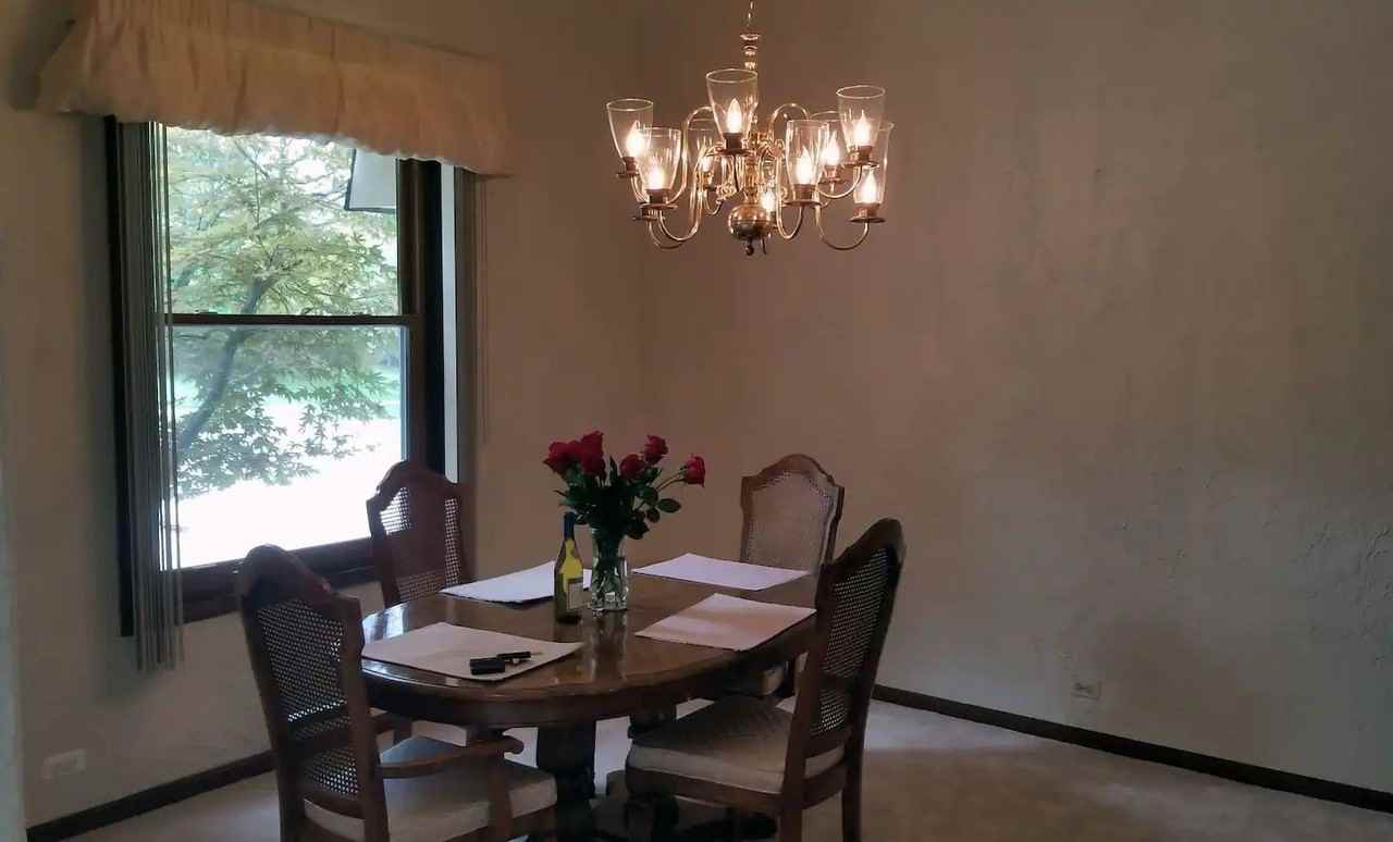 952 Norwood Ct - Photo 5 of 19