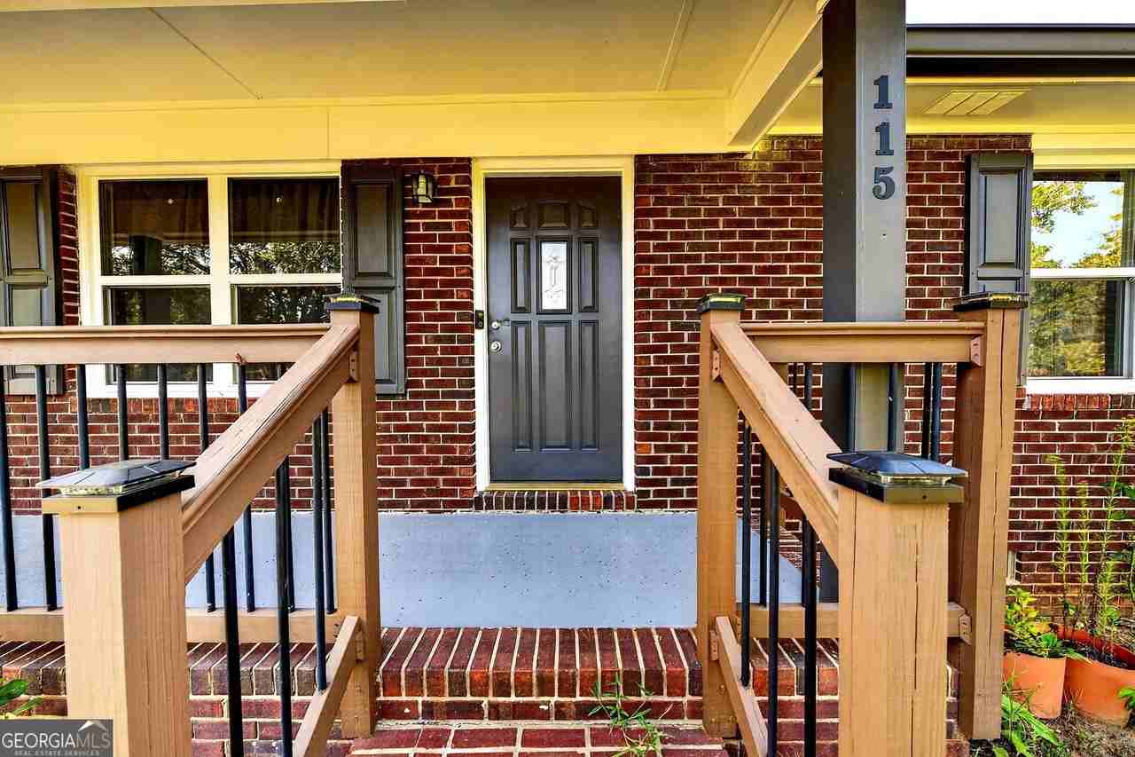 115 Northridge Dr - Photo 4 of 23