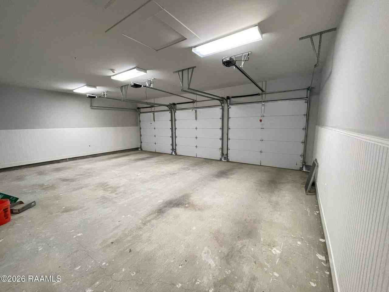 1007 Camellia Blvd #200 - Photo 6 of 6