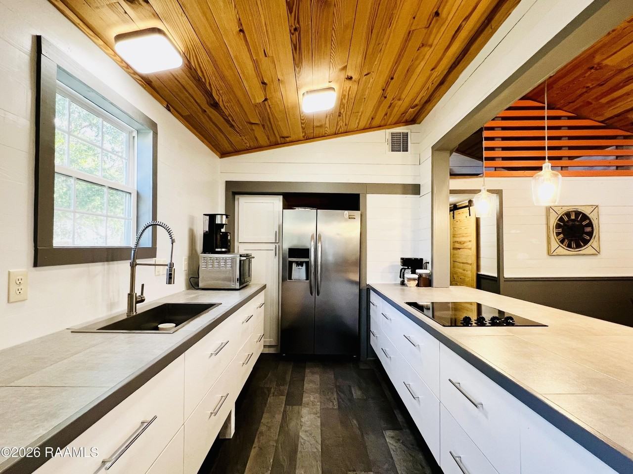 227 Paul Molbert Rd - Photo 5 of 23