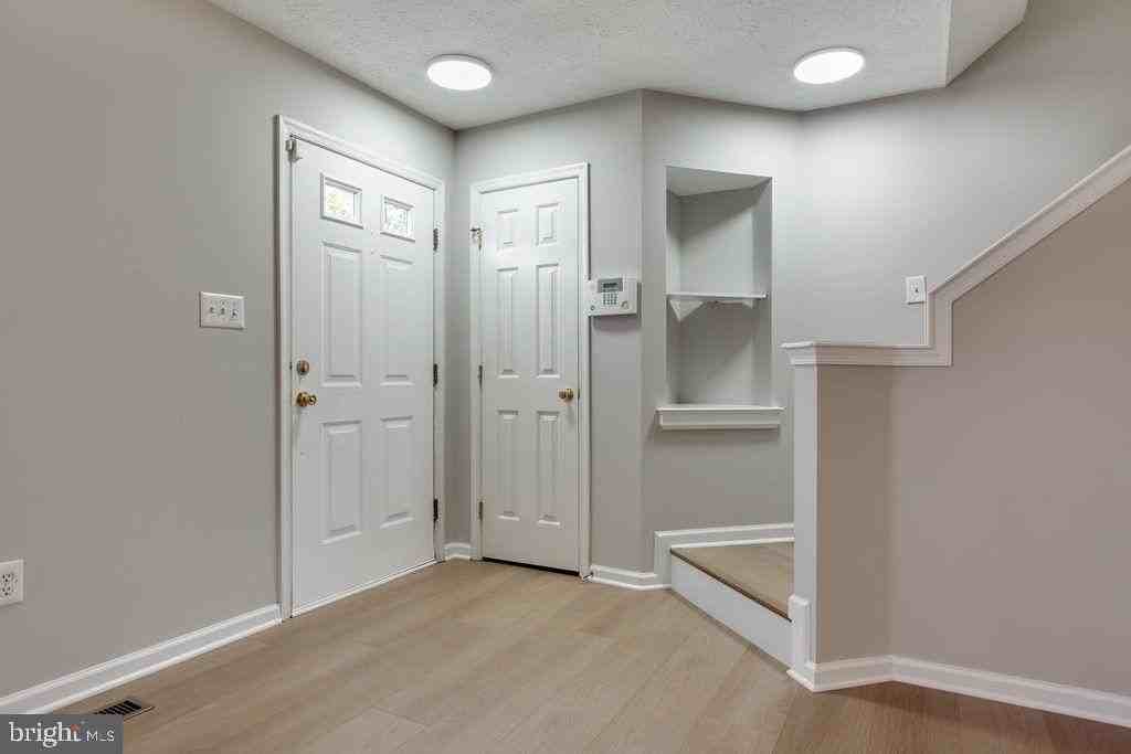 2713 Piscataway Run Dr - Photo 3 of 38