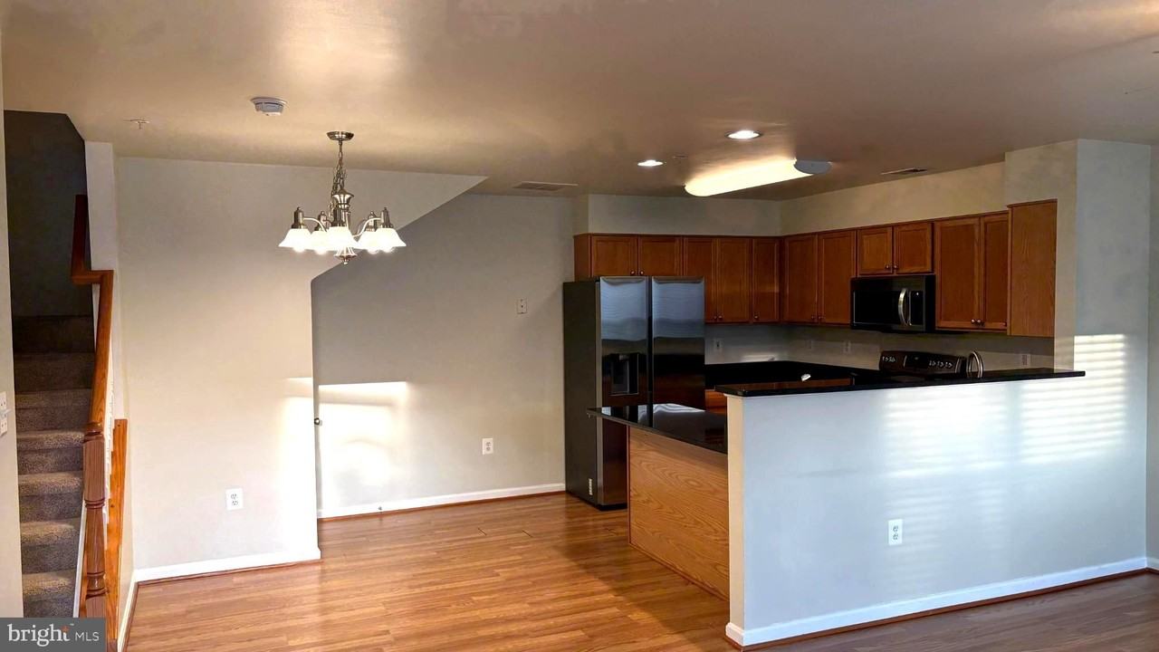 4967 Clarendon Ter - Photo 2 of 15