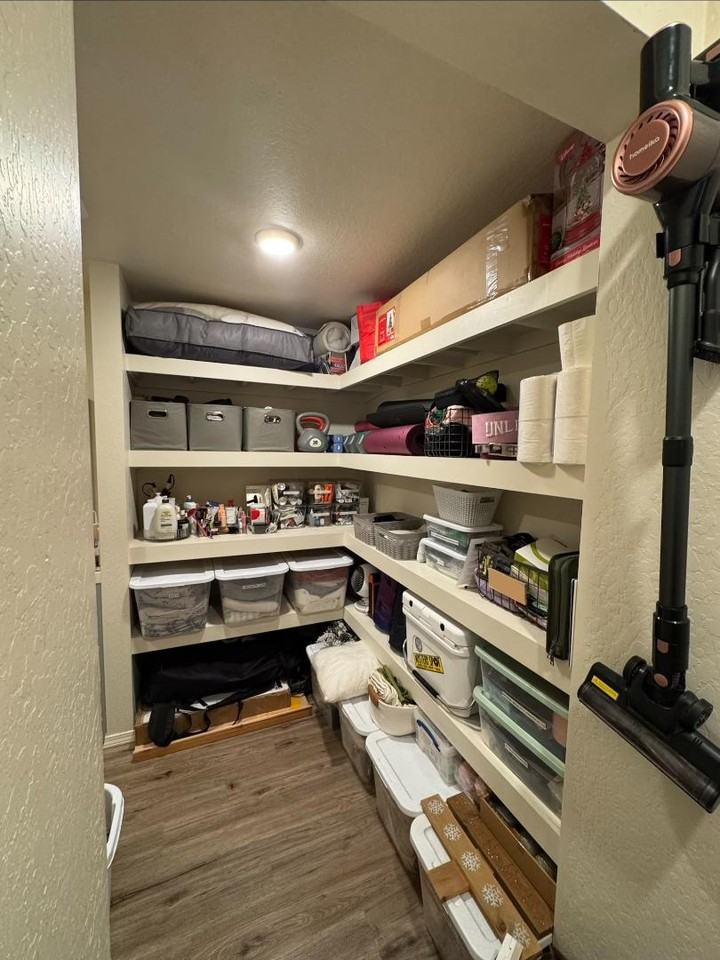 9520 Mill Street - Photo 2 of 10