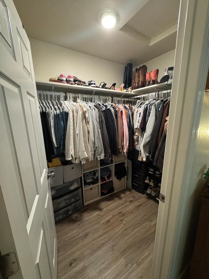 9520 Mill Street - Photo 3 of 10