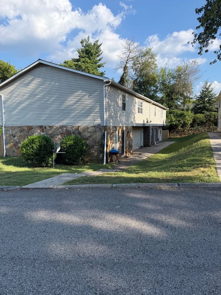 9124 Cedarpark Lane - Photo 3 of 3