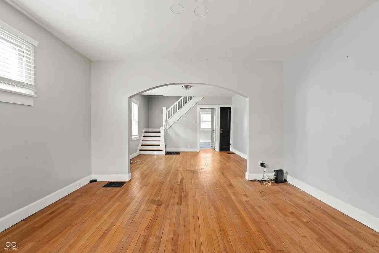 902 N Emerson Ave - Photo 5 of 20