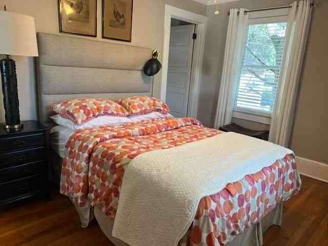 147 Edgewood Rd - Photo 4 of 13