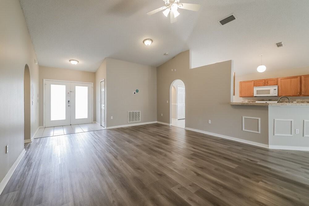 16011 Chichester Ct - Photo 5 of 16